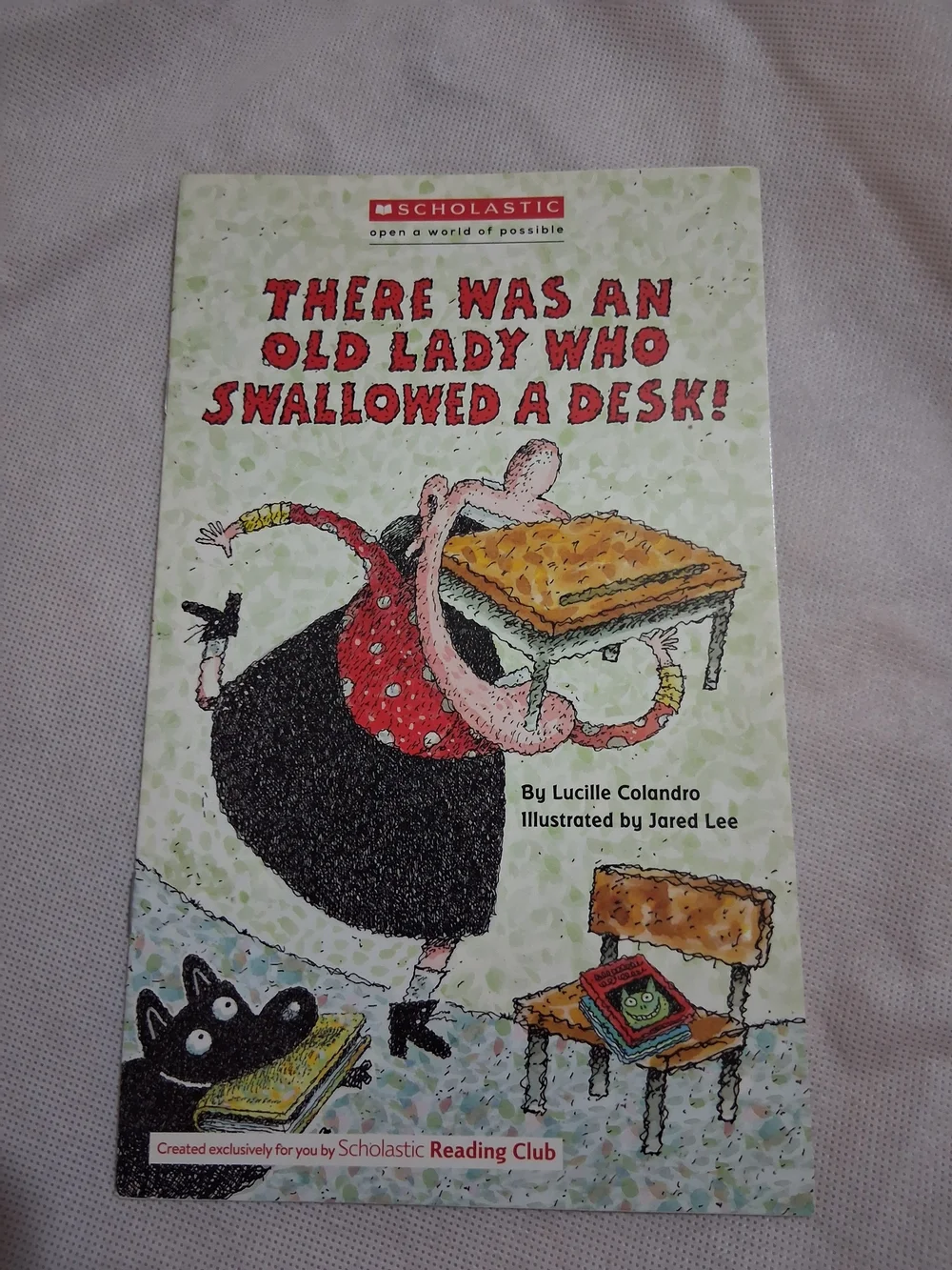 Scholastic Red Black Green Children's Picture Book Cover